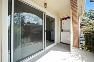 5516 Lakeshore Dr 208, Columbia, SC 29206 - Photo 13