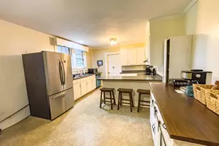 411 Gary St, Whitmire, SC 29178 - Photo 9