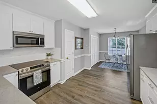816 Riverwalk Wy, Irmo, SC 29063 - Photo 5