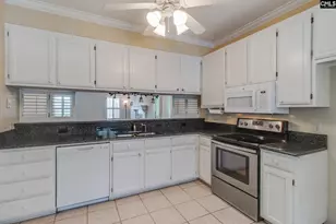 108 Walden Ct, Columbia, SC 29204 - Photo 5
