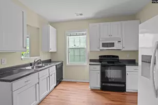 182 Palmetto Park Cir, Columbia, SC 29229 - Photo 9