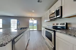 257 Bent Holly Dr, Hopkins, SC 29061 - Photo 3