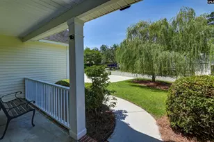 1027 Tarrytown Ln, West Columbia, SC 29170 - Photo 5