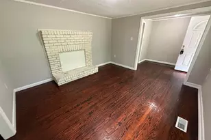 1207 Hampton, Orangeburg, SC 29115 - Photo 3