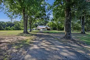 1015 Scurry Ln, Saluda, SC 29138 - Photo 7