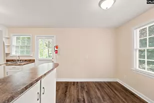 1534 S Kilbourne Rd, Columbia, SC 29205 - Photo 25