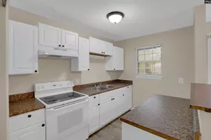 1724 Grays Inn Rd, Columbia, SC 29210 - Photo 5