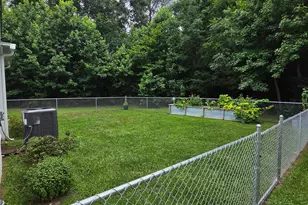 1618 Hickory Hill Rd, Eastover, SC 29044 - Photo 7