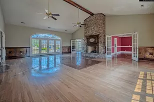 2219 Kings Mountain Dr, Dalzell, SC 29040 - Photo 19