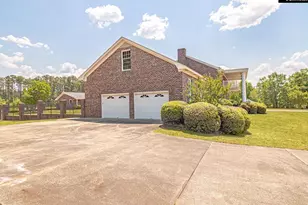 2219 Kings Mountain Dr, Dalzell, SC 29040 - Photo 11