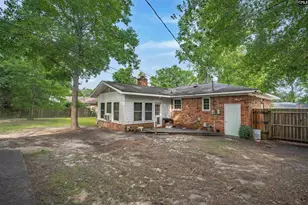 824 Fairwood Dr, Columbia, SC 29209 - Photo 41