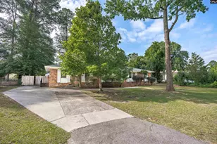 824 Fairwood Dr, Columbia, SC 29209 - Photo 3