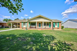 1332 Hummingbird Dr, West Columbia, SC 29169 - Photo 1