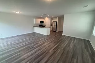 129 Kings Parish Ct, Columbia, SC 29209 - Photo 5