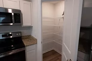2781 Prince Charles Ct, Columbia, SC 29209 - Photo 7