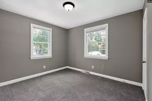 8 Holiday Cir, Columbia, SC 29206 - Photo 19