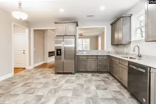 17 Montreat Ct, Columbia, SC 29209 - Photo 9
