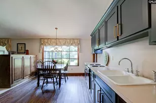 1917 Dixon Ln, Camden, SC 29020 - Photo 13