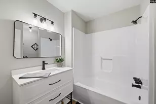 220 Parkstream Cir, West Columbia, SC 29170 - Photo 23