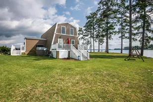 675 E Point Dr, Gilbert, SC 29054 - Photo 15