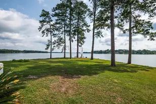 675 E Point Dr, Gilbert, SC 29054 - Photo 21