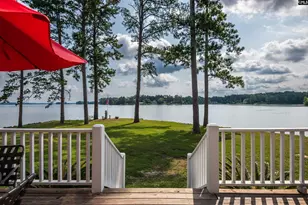 675 E Point Dr, Gilbert, SC 29054 - Photo 17