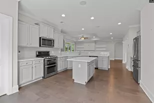 258 Cedar Hollow Ln, Irmo, SC 29063 - Photo 5