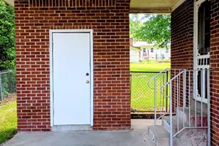 1700 Broadland Ave, Columbia, SC 29203 - Photo 3