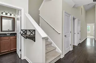 501 Finnegan Ln, West Columbia, SC 29169 - Photo 3