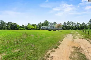 1976 Spring Hill Rd, Gilbert, SC 29054 - Photo 3
