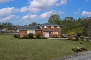 560 Edisto Dr, Batesburg, SC 29006 - Photo 1