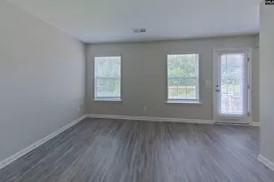 304 Longfellows Ln, Elgin, SC 29045 - Photo 3