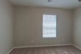 304 Longfellows Ln, Elgin, SC 29045 - Photo 11