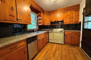 1047 S Holly St, Columbia, SC 29205 - Photo 3
