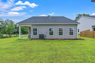 180 Calm Citadel Dr, Pelion, SC 29123 - Photo 5