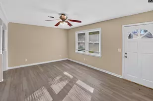 3621 Baywater Dr, Columbia, SC 29209 - Photo 7