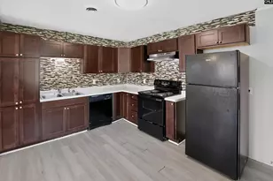 3621 Baywater Dr, Columbia, SC 29209 - Photo 15