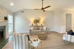 218 Bennington Cir, Columbia, SC 29229 - Photo 5