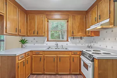 4100 Boxwood Drive, Columbia, SC 29205 - Photo 15