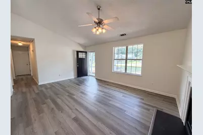 600 Railgate Loop, Lugoff, SC 29078 - Photo 3