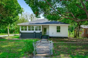 822 Chesnut St, Camden, SC 29020 - Photo 1