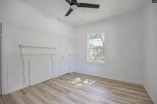 822 Chesnut St, Camden, SC 29020 - Photo 33