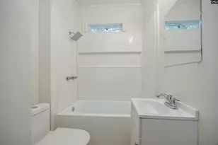 822 Chesnut St, Camden, SC 29020 - Photo 35