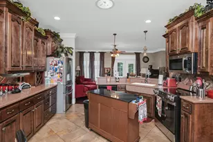 244 Long Iron Ct, West Columbia, SC 29172 - Photo 3