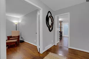 1855 Woodsboro Dr, Columbia, SC 29210 - Photo 3