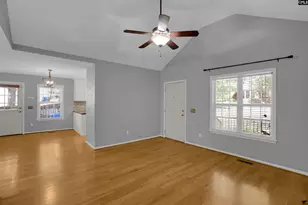 1029 Deerwood St, Columbia, SC 29205 - Photo 7