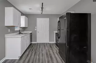 101 Saskatoon Dr, Hopkins, SC 29061 - Photo 11