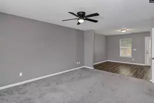 101 Saskatoon Dr, Hopkins, SC 29061 - Photo 9