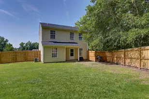 101 Saskatoon Dr, Hopkins, SC 29061 - Photo 1