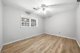 805 Murray St, Sumter, SC 29150 - Photo 7